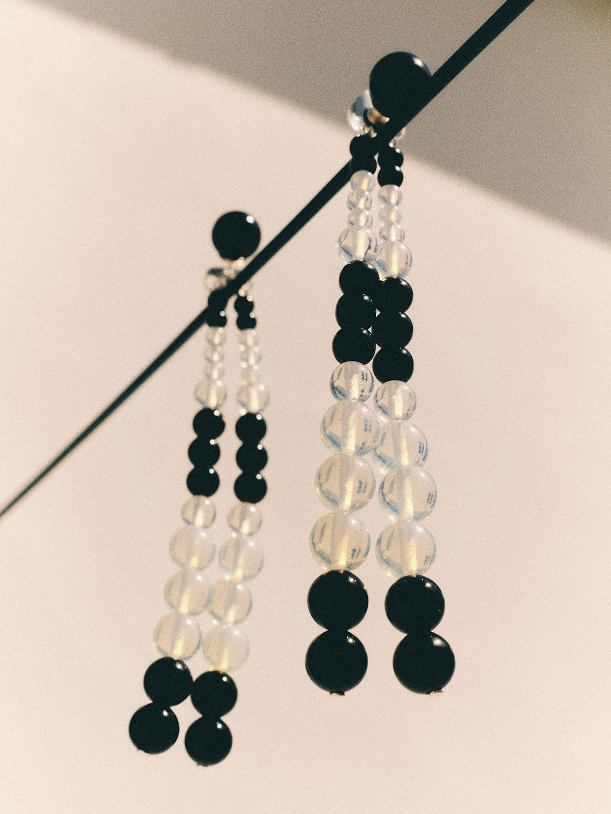 Les Goudes Earrings Opalite black onyx top