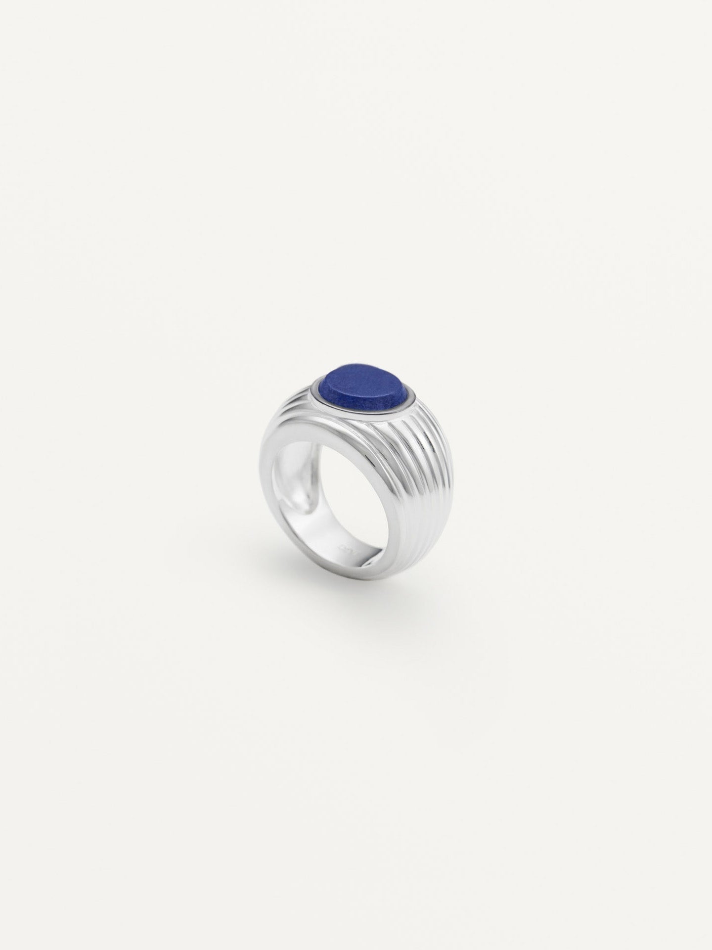 Wave Motion Ring